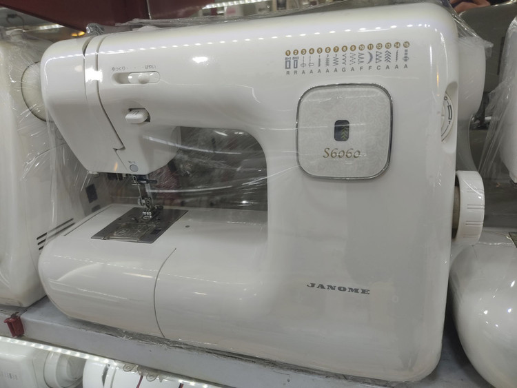 چرخ خیاطی ژانوممه مدلs -6060سوزن نخ کن اتومات